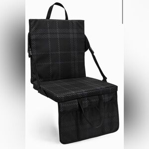 Thirty-one stadium seat, chunky plaid, new in package